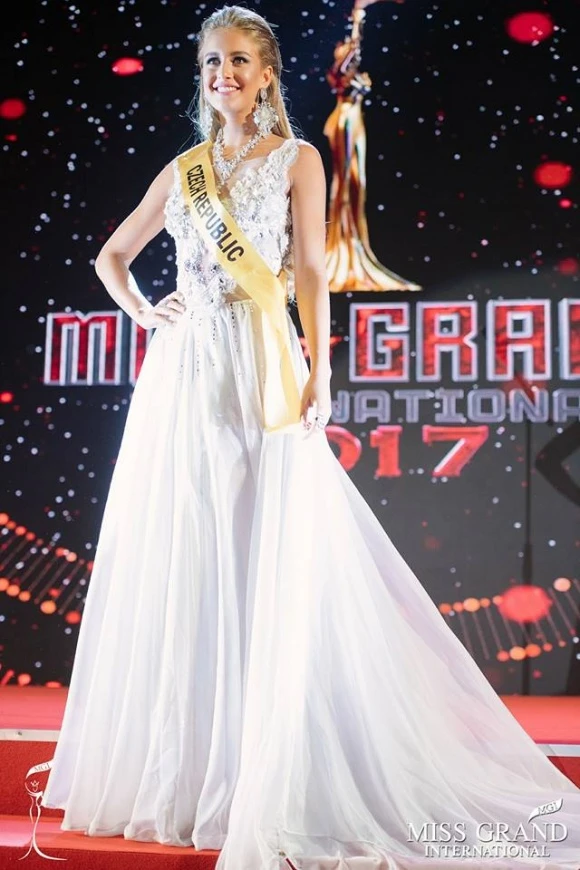 sao việt, huyền my, á hậu huyền my, huyền my trượt top 10, miss grand international 2017,Hoa hậu