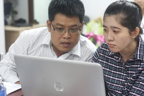 Trực tuyến: Phạt người đi xe máy đội mũ không phải mũ bảo hiểm như thế nào? ảnh 68