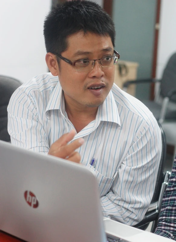 Trực tuyến: Phạt người đi xe máy đội mũ không phải mũ bảo hiểm như thế nào? ảnh 52