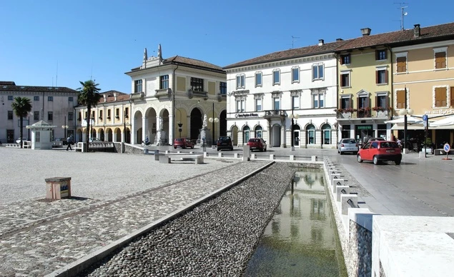 8 ngôi làng tuyệt đẹp ít người biết đến ở châu Âu ảnh 3