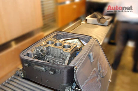 Kích thước chỉ bằng tờ giấy A4, nặng 97 kg đem lại nhiều lợi thế cho động cơ EcoBoost 1.0L