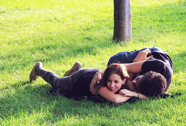 Vẻ đẹp con người giữa sắc thu châu Âu ảnh 16