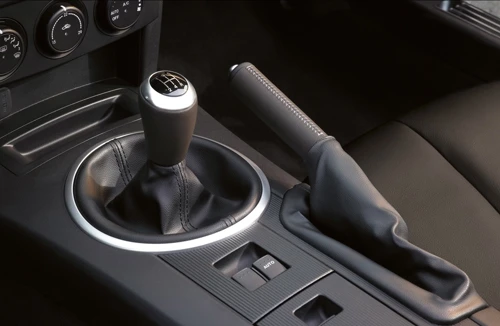 Những điều cần lưu ý khi không sử dụng xe ô tô trong thời gian dài_vovgiaothong