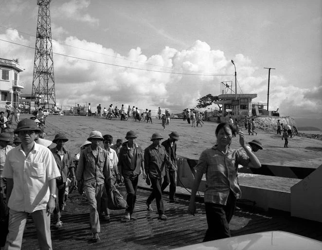  Vẻ đẹp cuộc sống bình dị Việt Nam 20 năm trước (P3) ảnh 9