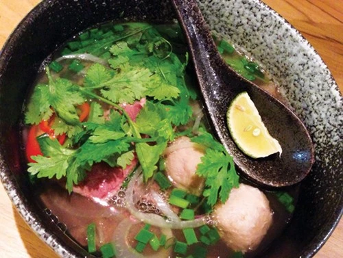 Nguyễn Quốc Nam và những món ăn Việt xuất sắc tại Singapore ảnh 2