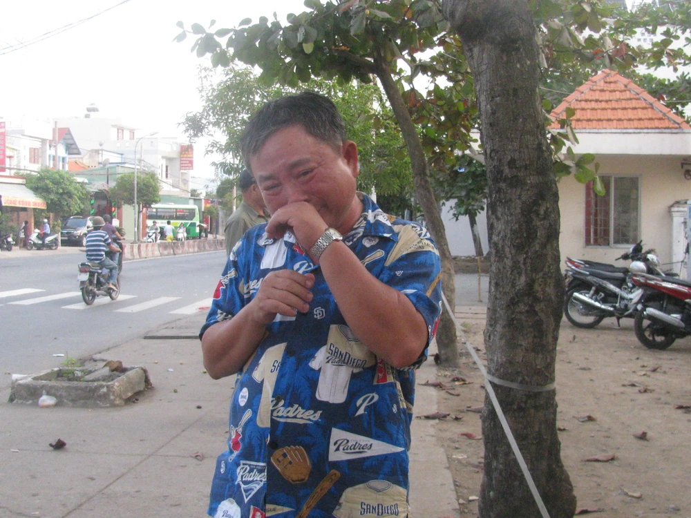 Nước mắt người cha trước lỗi lầm con gái ảnh 1