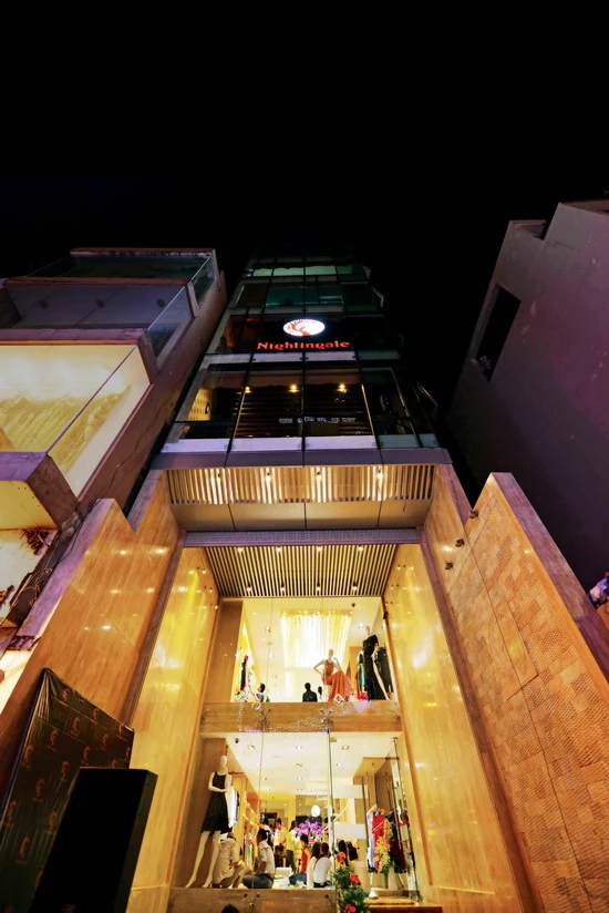 Những sao Việt gây 'choáng' với cơ ngơi kinh doanh tiền tỉ 2