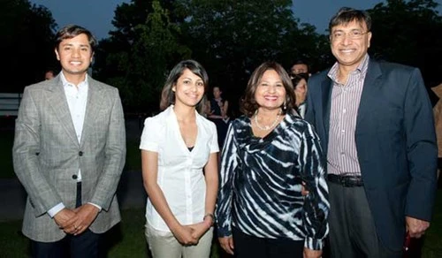 Con tỷ phú làm thuê để trở thành... tỷ phú ảnh 5