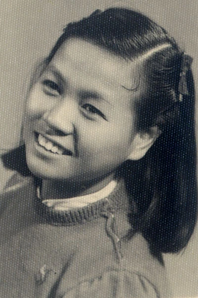 Những cô gái xinh đẹp trên chiến trường Điện Biên