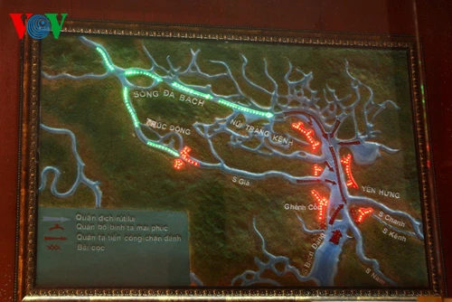 Sơ đồ trận Bạch Đằng năm 1288 - cơn ác mộng của quân Nguyên Mông.Đây là chiến thắngvẻ vang của quân Đại Việtvà là thắng lợi tiêu biểu nhất trong ba cuộc kháng chiến chống quân xâm lược Nguyên-Môngdo Quốc công Tiết chế Trần Hưng Đạocùng với Thái thượng hoàng Trần Thánh Tông và vua Trần Nhân Tông chỉ huy.