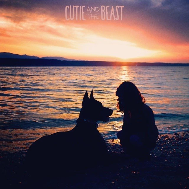 Bộ ảnh gây sốt về cô bé Sienna và chú chó Doberman ảnh 15