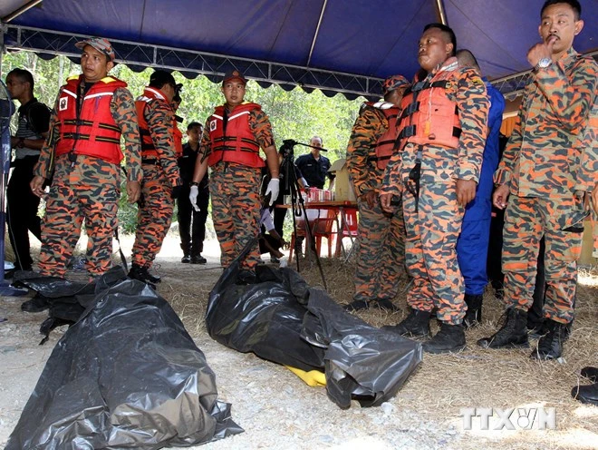 Thêm một vụ đắm thuyền tại Malaysia, 9 người mất tích ảnh 1