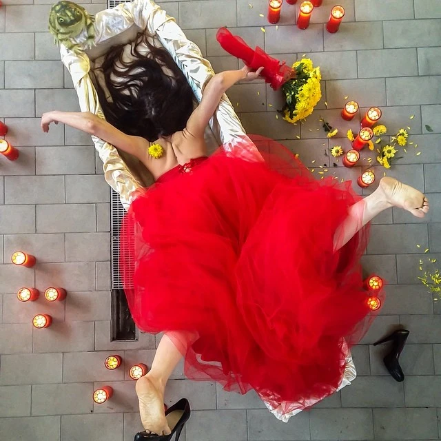 in-extremis-bodies-with-no-regret-sandro-giordano-10