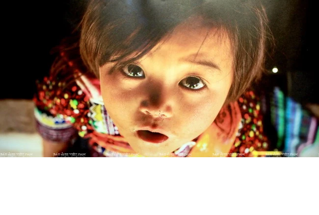 Trẻ em Việt Nam thơ ngây qua ống kính Réhahn Croquevielle ảnh 5