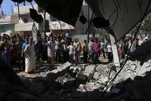 Chùm ảnh Israel không kích Gaza để trả đũa ảnh 19