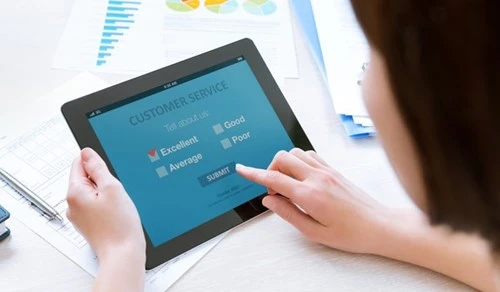 4 điểm làm mất lòng khách hàng online ảnh 1