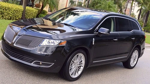 10 mẫu xe xấu nhất thị trường ảnh 2