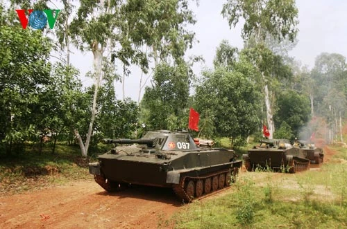 Hình ảnh lính Hải quân luyện tập hiệp đồng chiến đấu ảnh 2