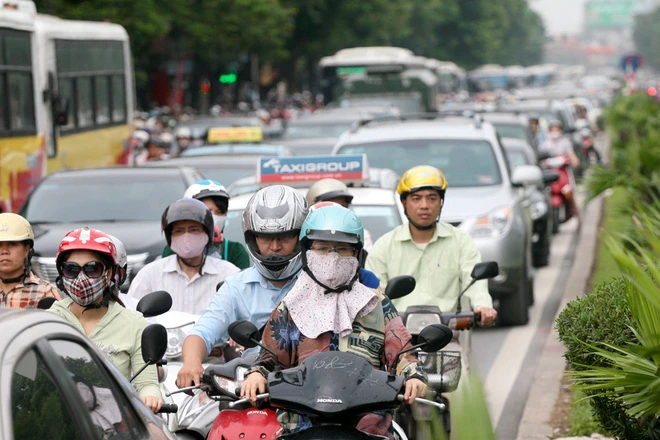 Đường Cầu Giấy ngày đầu cấm ôtô ảnh 9