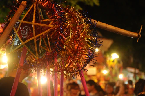 Đồ chơi cổ truyền không thể thiếu ở chợ <a href='https://plo.vn/tu-khoa.html?q=Trung Thu' title='trung thu'>trung thu</a>