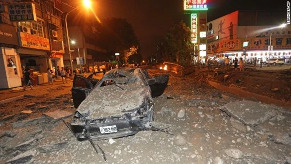 Chùm ảnh kinh hoàng nổ khí gaz tại Đài Loan ảnh 3