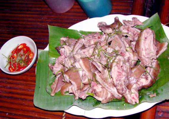 Cầu-Giẽ-Ninh-Bình, chuột-đồng, thịt-chuột, cao-tốc, đặc-sản, dân-dã, hun-khói, chế-biến, Nam-Định