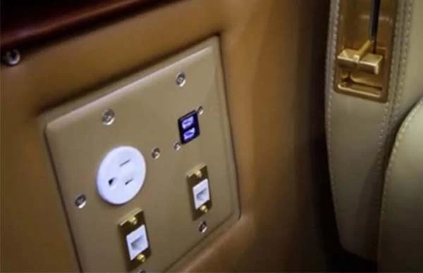 Nguyễn Bá Thanh, ông Thanh, Bá Thanh, Bệnh của ông Thanh, chuyên cơ, chở ông Thanh, Đà Nẵng, sân bay