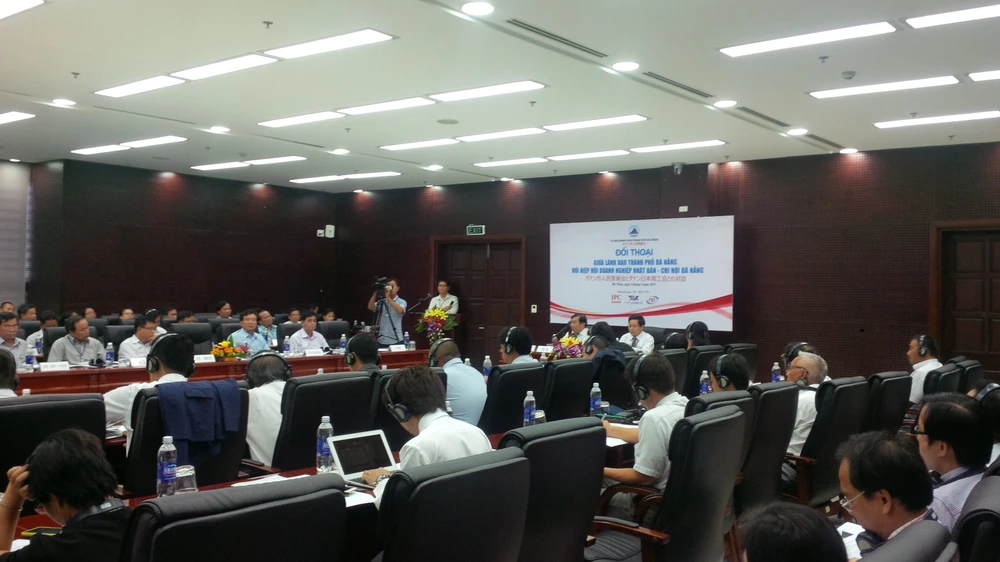 Doanh nghiệp Nhật bức xúc vì bò 'tấn công' khu công nghiệp ảnh 1