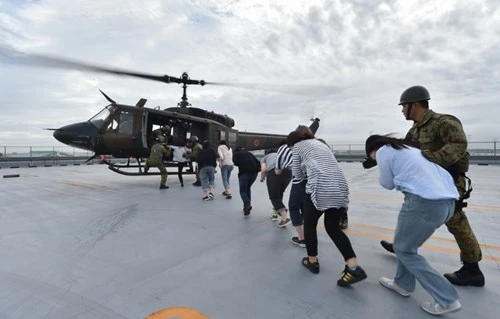 Những hình ảnh kinh hoàng về trận đại hồng thủy tại Nhật ảnh 12