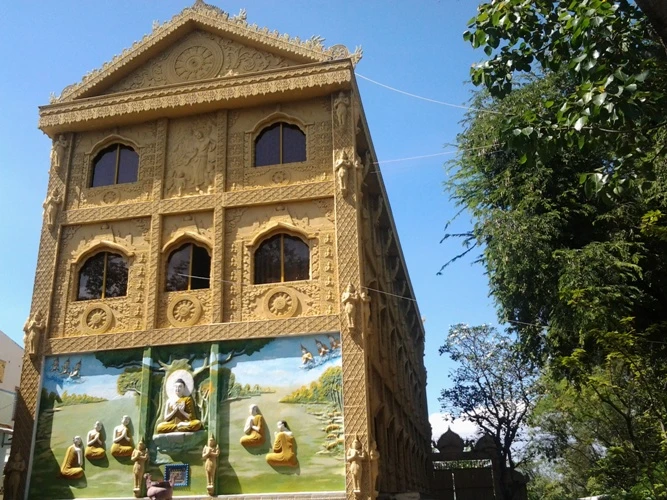 Độc đáo chùa Phật giáo Nam tông giữa lòng TP Biên Hòa ảnh 10