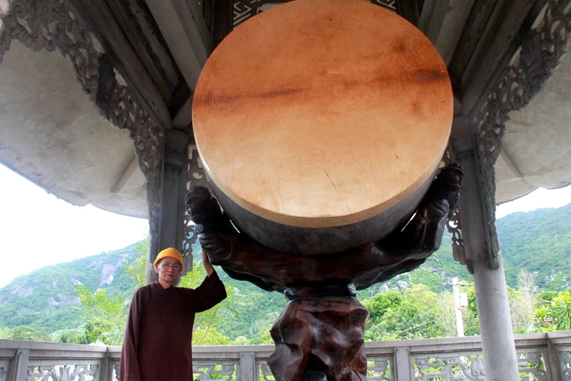 Chiêm ngưỡng chiếc trống độc nhất vô nhị ở ngôi chùa quê ảnh 3