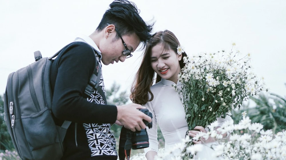 không chỉ các bạn trẻ