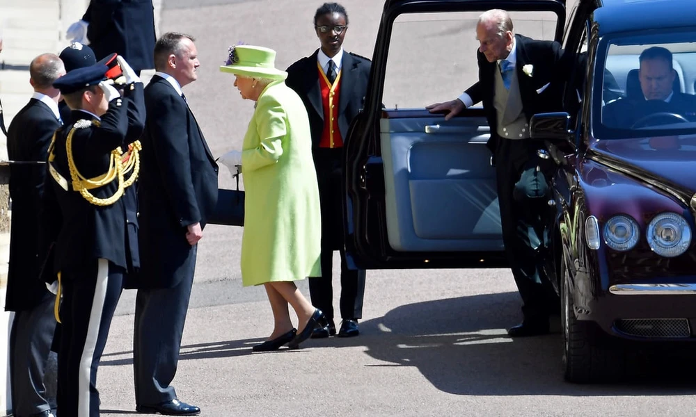 Những khoảnh khắc lộng lẫy trong đám cưới Hoàng gia Anh ảnh 4