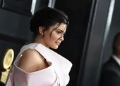 Biết gì về Kylie Jenner, nữ tỉ phú tự thân trẻ nhất thế giới?