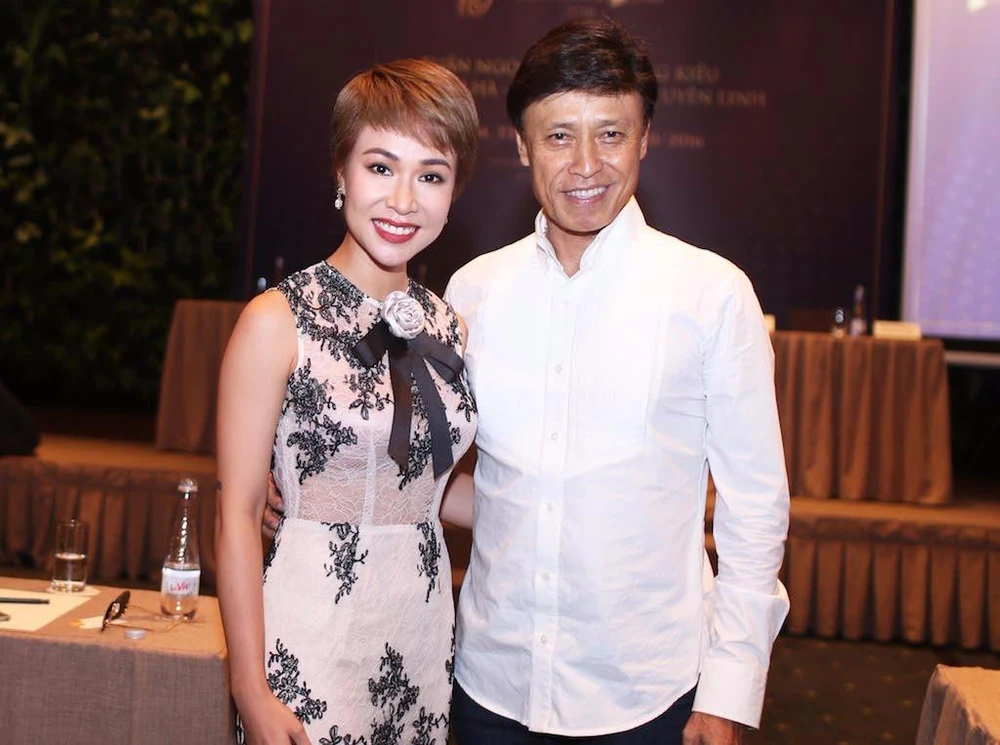 Ca sĩ tuấn ngọc và uyên linh