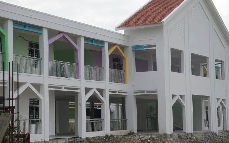 Trường mầm non số 2 Hòa Phong đang trong giai đoạn hoàn thiện. Ảnh: HG Trường mầm non số 2 Hòa Phong đang trong giai đoạn hoàn thiện. Ảnh: HG