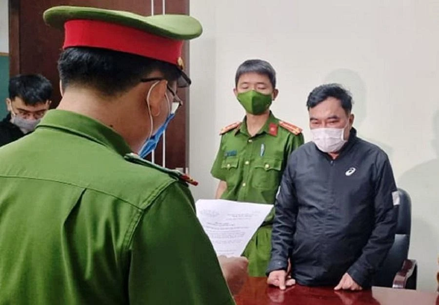 Đại gia Trung "lửa" bị bắt ngày 7-12-2021. Ảnh: H.H