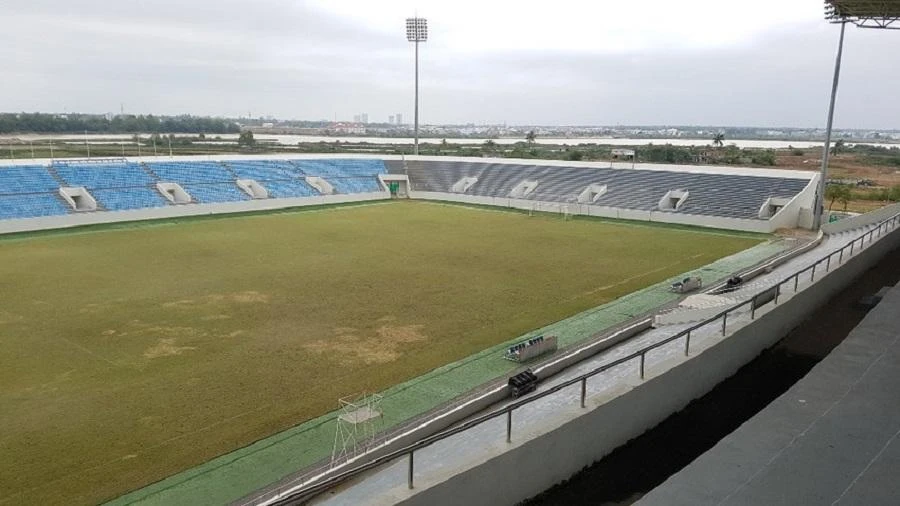 Sân Hòa Xuân hiện hữu với sức chứa 20.000 chỗ ngồi. Ảnh: TẤN VIỆT Sân Hòa Xuân hiện hữu với sức chứa 20.000 chỗ ngồi. Ảnh: TẤN VIỆT