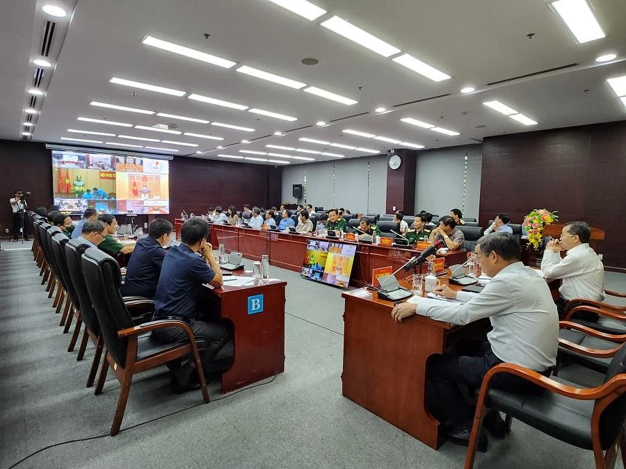 Đầu cầu Đà Nẵng dự họp trực tuyến với Thủ tướng Phạm Minh Chính. Ảnh: TẤN VIỆT