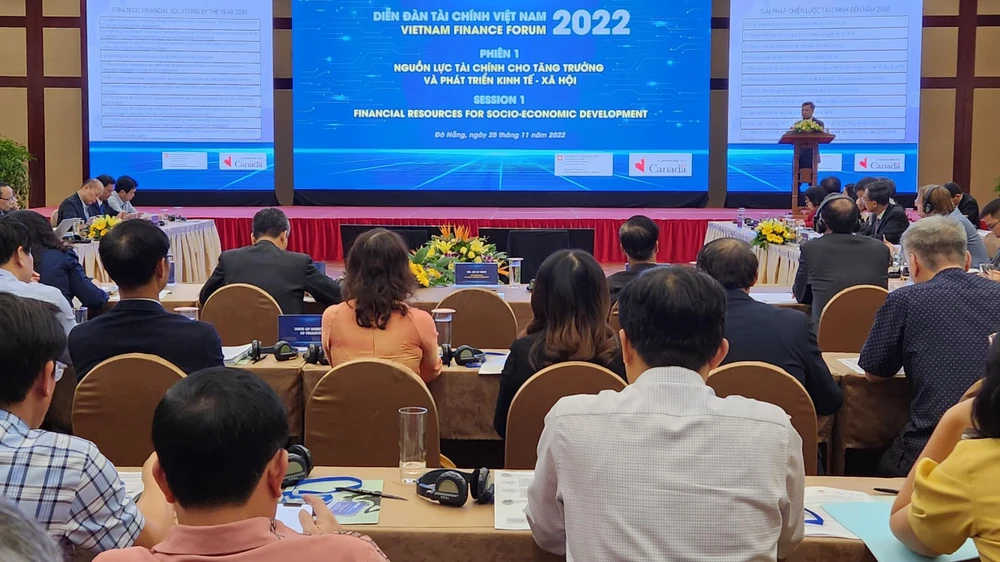 Diễn đàn tài chính Việt Nam 2022 diễn ra tại Đà Nẵng. Ảnh: TẤN VIỆT