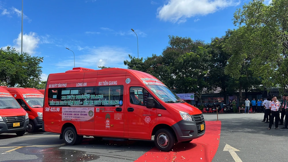 Đà Nẵng sắp có thêm 5 tuyến xe buýt trợ giá. Ảnh minh họa xe buýt của FUTA Bus Lines.
