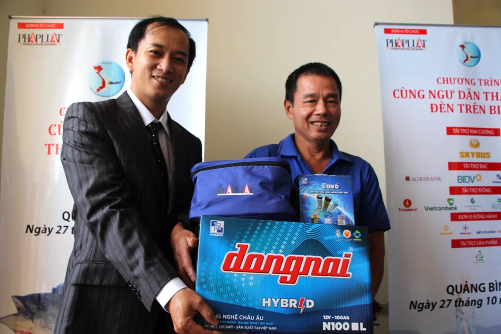 chương trình ngư dân quảng bình đèn trên biển