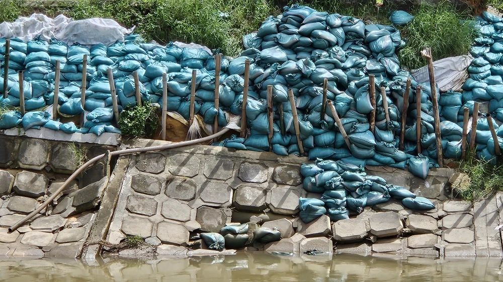 đà nẵng bờ kè sông phú lộc sạt lở