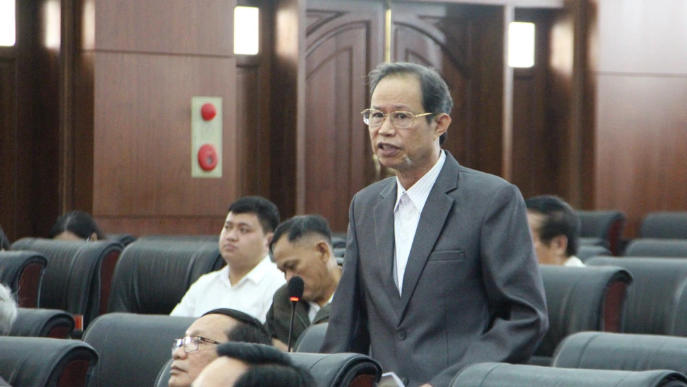 3.800 hộ không có smartphone, cử tri Đà Nẵng lo bị tắt sóng di động 2G