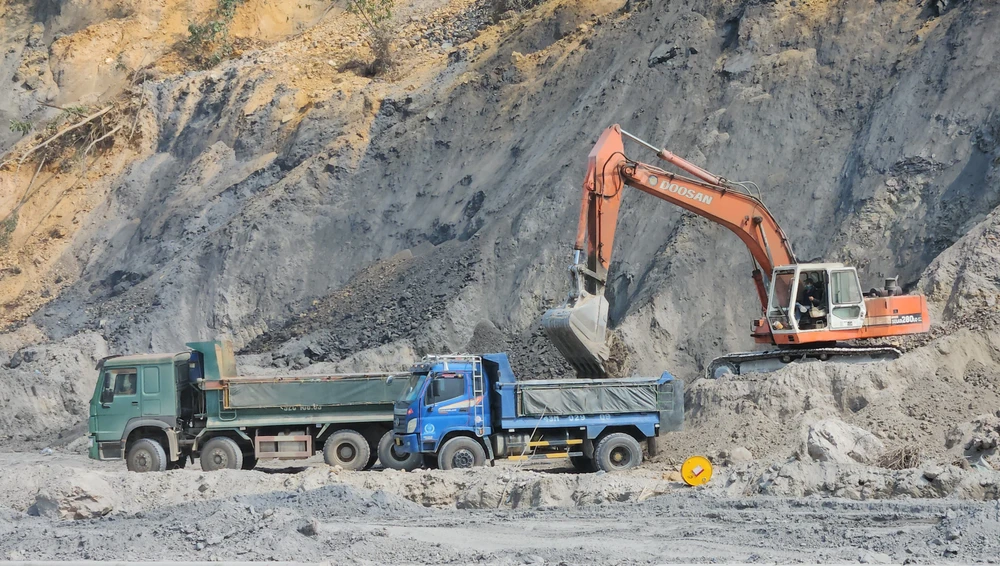 đường vành đai ngàn tỉ tại Đà Nẵng thành nơi trộm đất