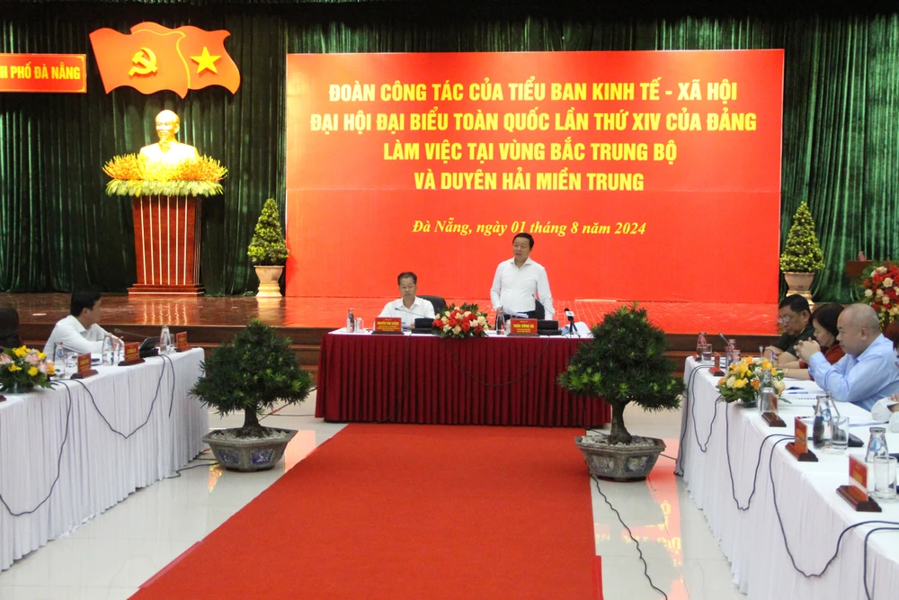 duong-sat-toc-do-cao-bac-nam-pho-thu-tuong-tran-hong-ha.JPG