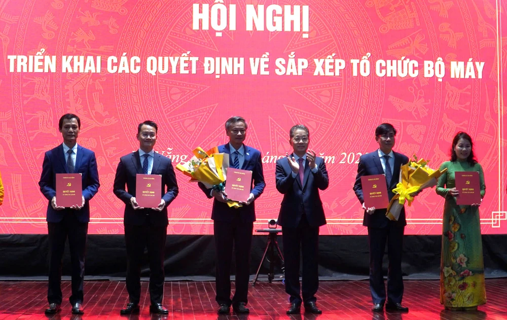 ban tuyên giáo và dân vận