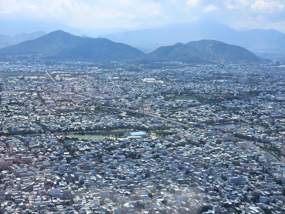 nhà dột nát đà nẵng