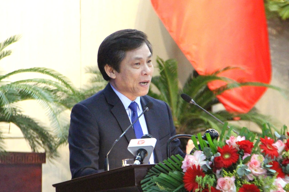 nghỉ hưu trước tuổi