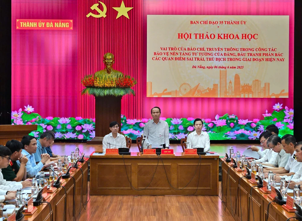 bảo vệ nền tảng tư tưởng của đảng